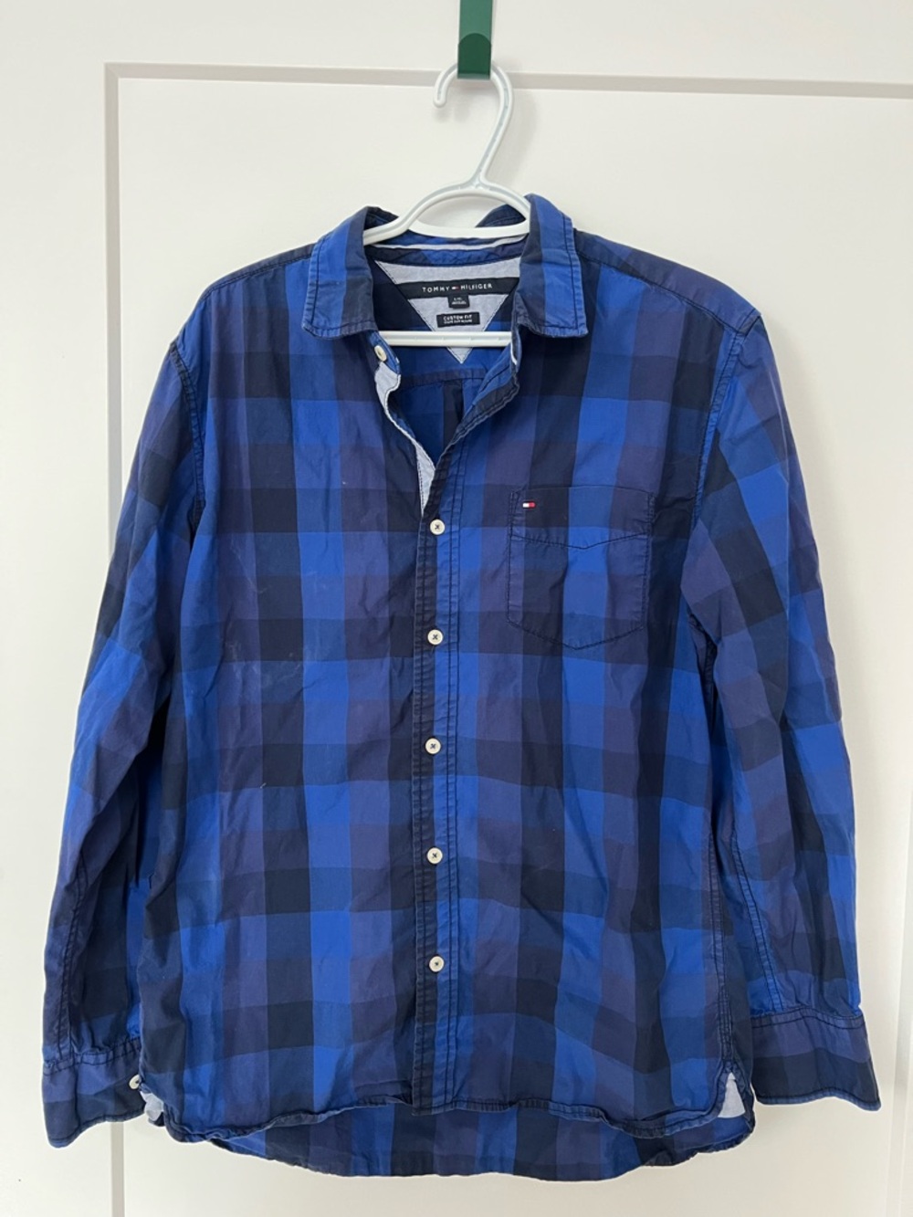 Tommy Hilfiger Men's Blue and Navy Check Button-Down Shirt
